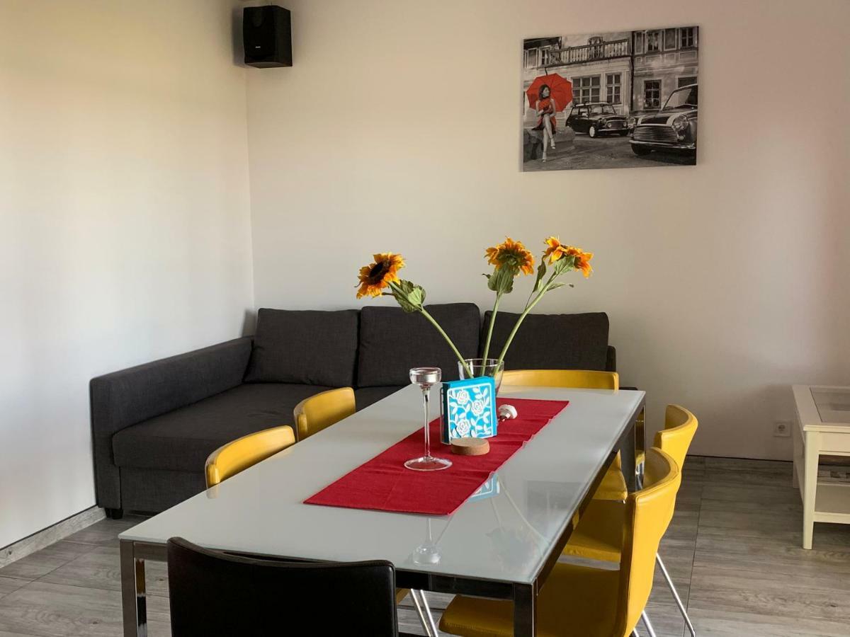 Yacht Club Apartamenty Radzyn Ngoại thất bức ảnh